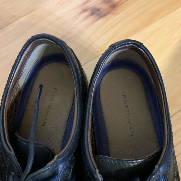 Bostonian Lamont wingtip shoes in black leather 11